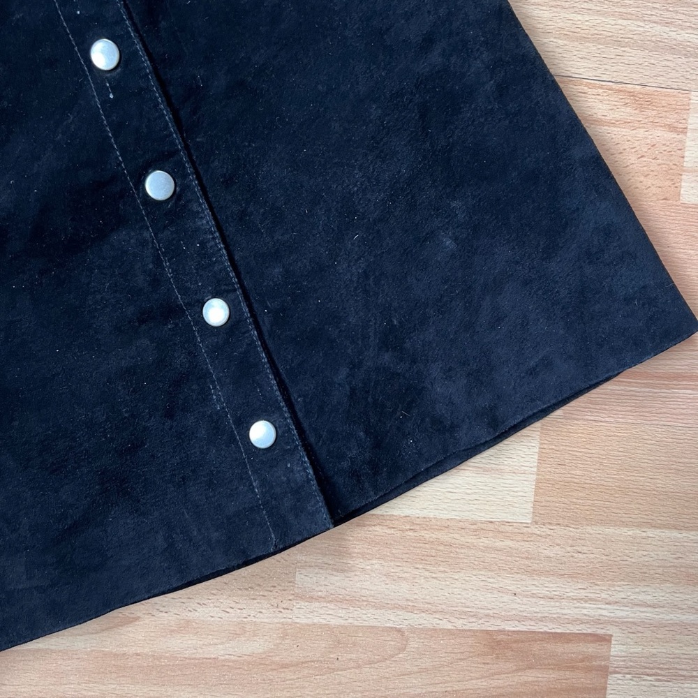 Warehouse Black Real Suede Button-Front Mini Skirt - Picture 3 of 6